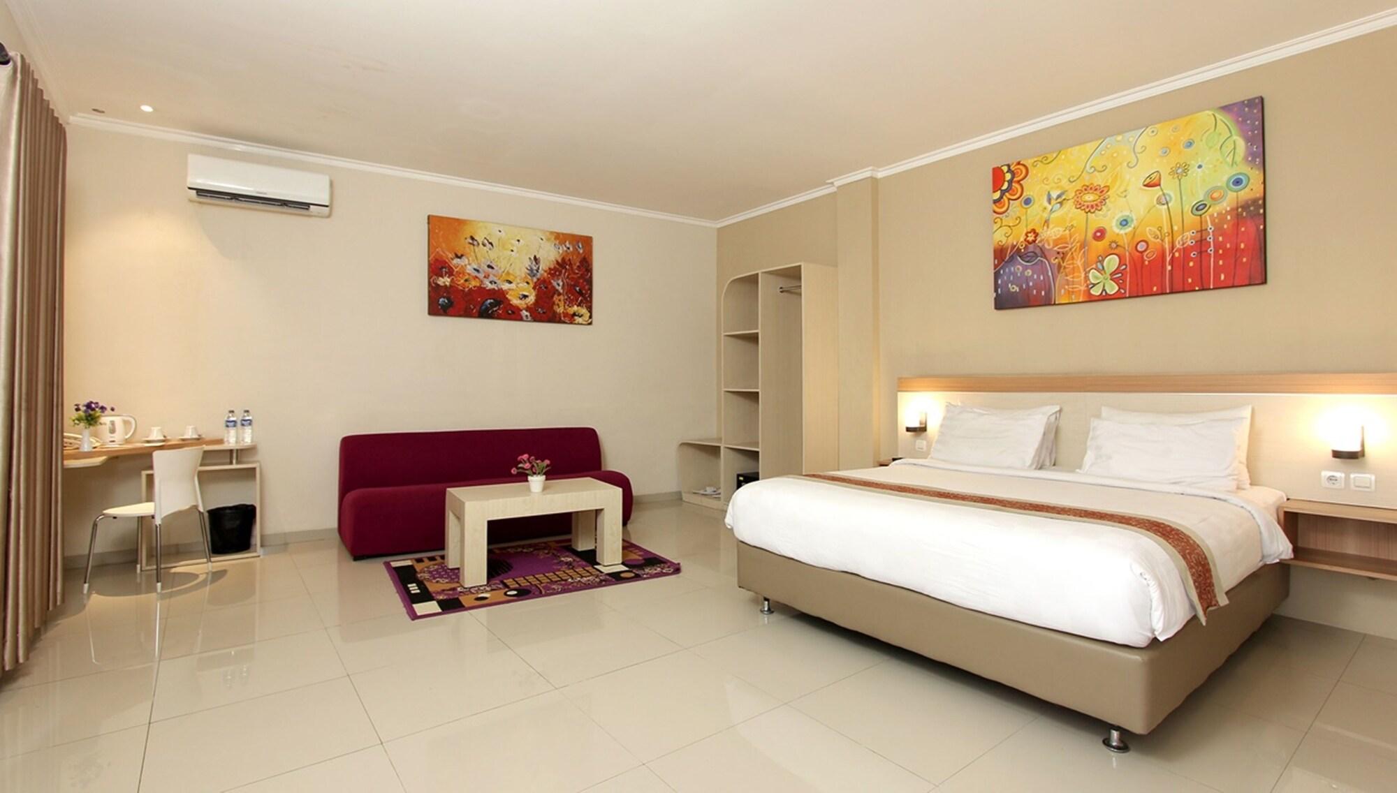 Laxston Hotel Yogyakarta Exterior photo