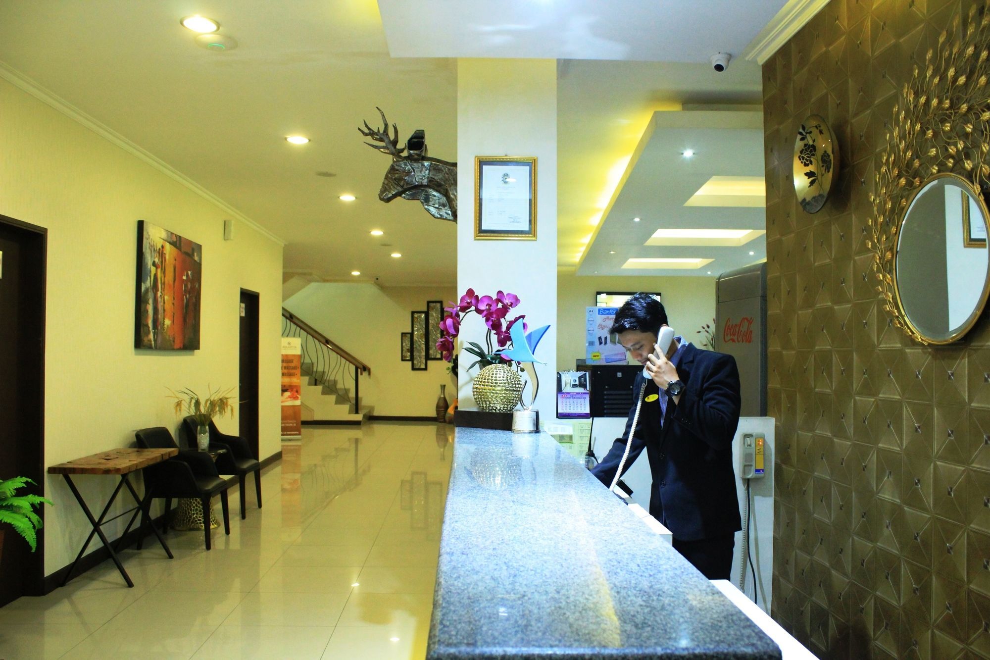 Laxston Hotel Yogyakarta Exterior photo